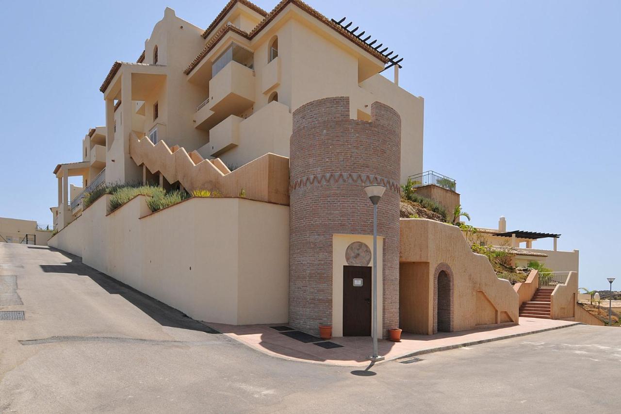 Apartament Castillo Malaga Zewnętrze zdjęcie